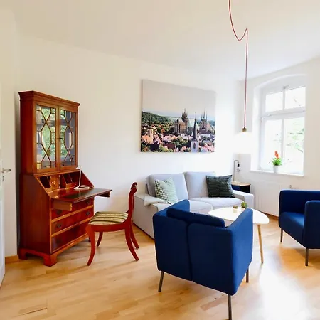 Altstadtjuwel Am Hospitalplatz - 3 Zimmer Mit Balkon Эрфурт Экстерьер фото