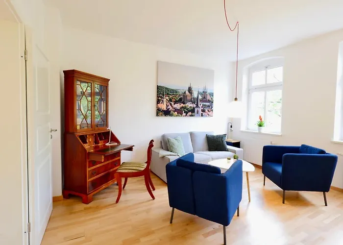 Altstadtjuwel Am Hospitalplatz - 3 Zimmer Mit Balkon